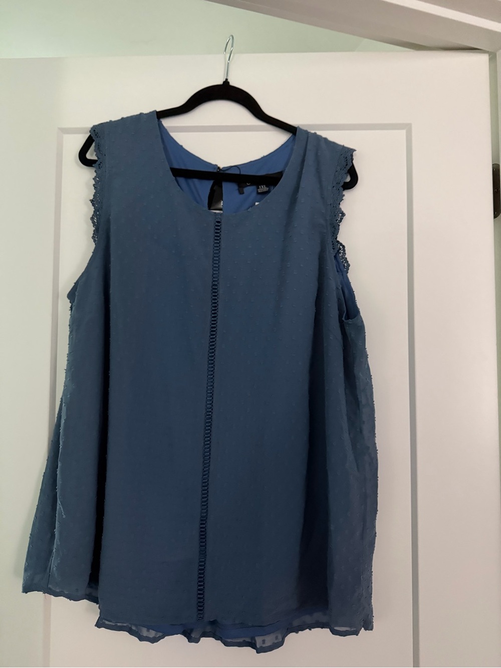 Women's Dusty Blue Lace-Trim Sleeveless Camisole
